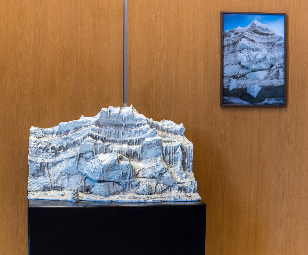 "Giant's Face" Pressure Ridge sculpture and photo at Towers Crescent Building, Tysons Corner, VA
